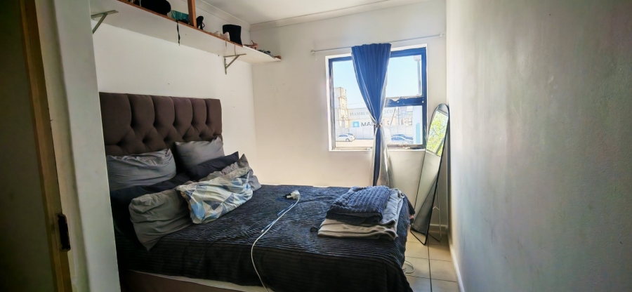 2 Bedroom Property for Sale in Maitland Western Cape
